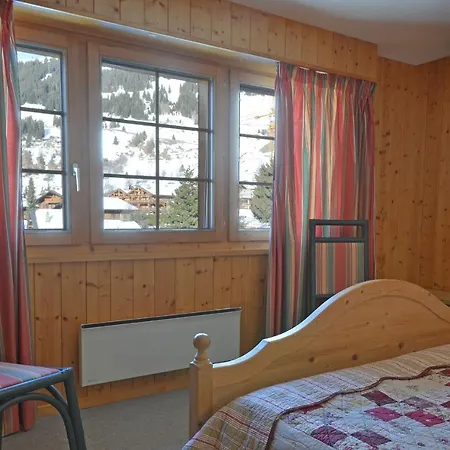 Snowbird 214 Apartment