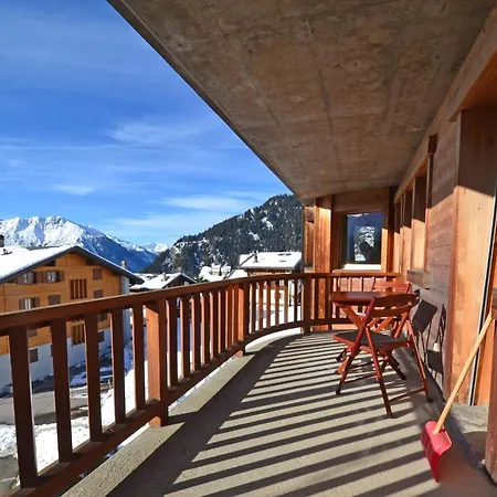 アパート Snowbird 214